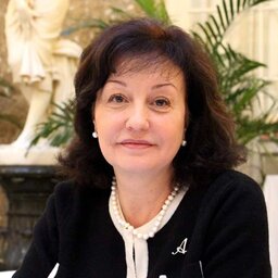 Фотография преподавателя