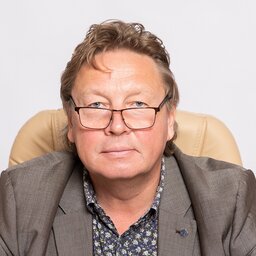 Фотография преподавателя