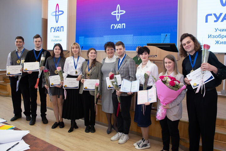 Sanitariya prokladkalar porno video Ayol klitori qanday?