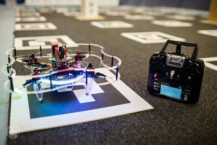 Роскосмос" и LEGO Education представили совместный проект на Втором Форуме социа